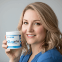 Emily Johnson, 34, satisfied Gluconite user, sharing her experience of improved sleep, boosted energy, and balanced blood sugar naturally